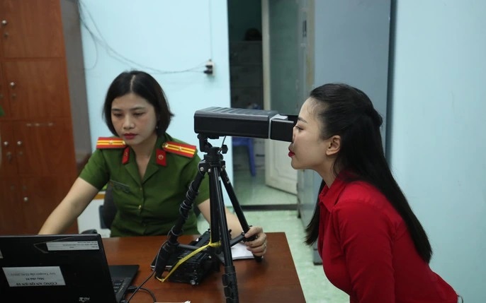 Đề xuất quy trình thu nhận sinh trắc học giọng nói, mống mắt- Ảnh 1. Đề xuất quy trình thu nhận sinh trắc học giọng nói, mống mắt- Ảnh 1.