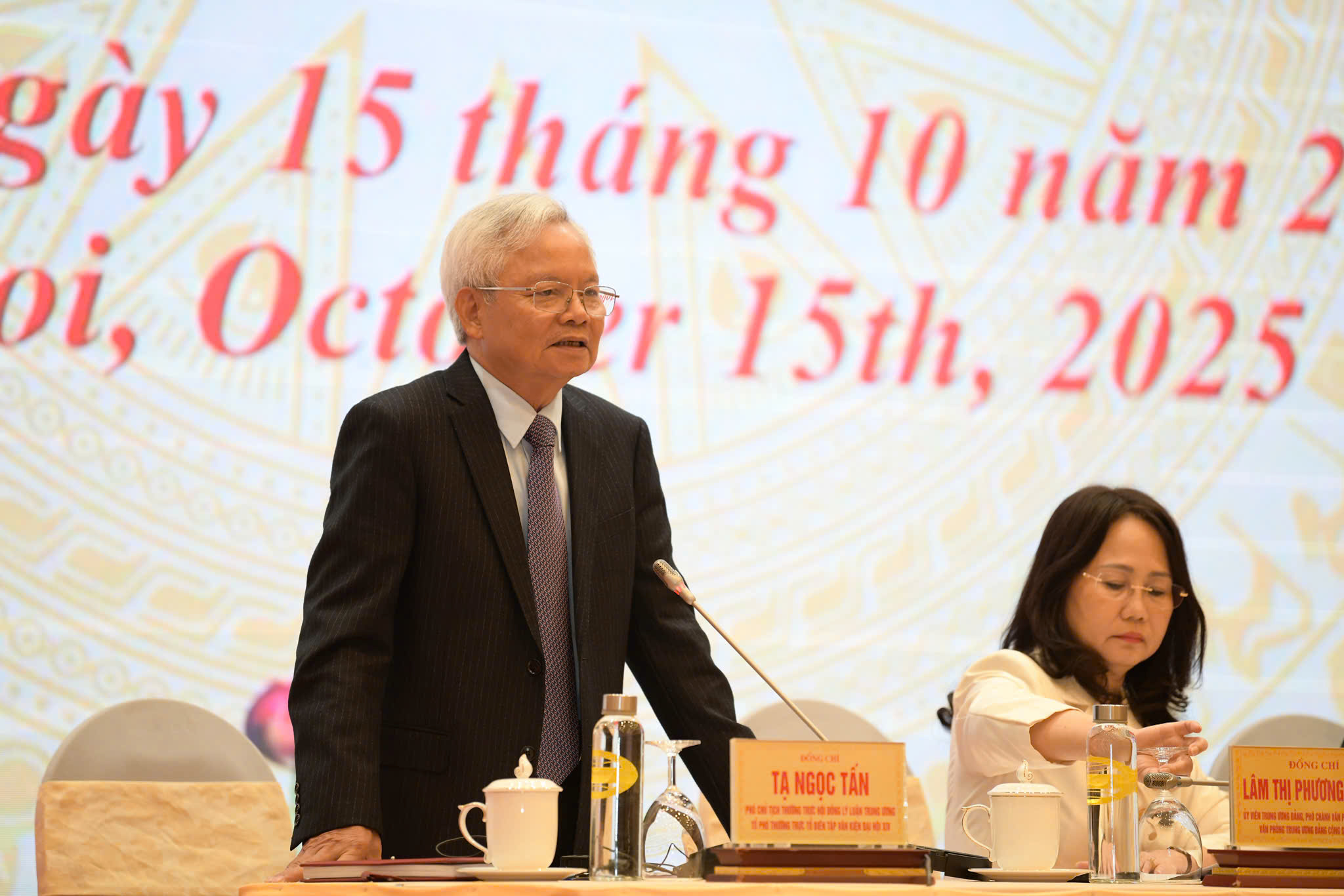 Những điểm mới nổi bật trong Dự thảo Báo cáo Chính trị trình Đại hội XIV của Đảng- Ảnh 1.
