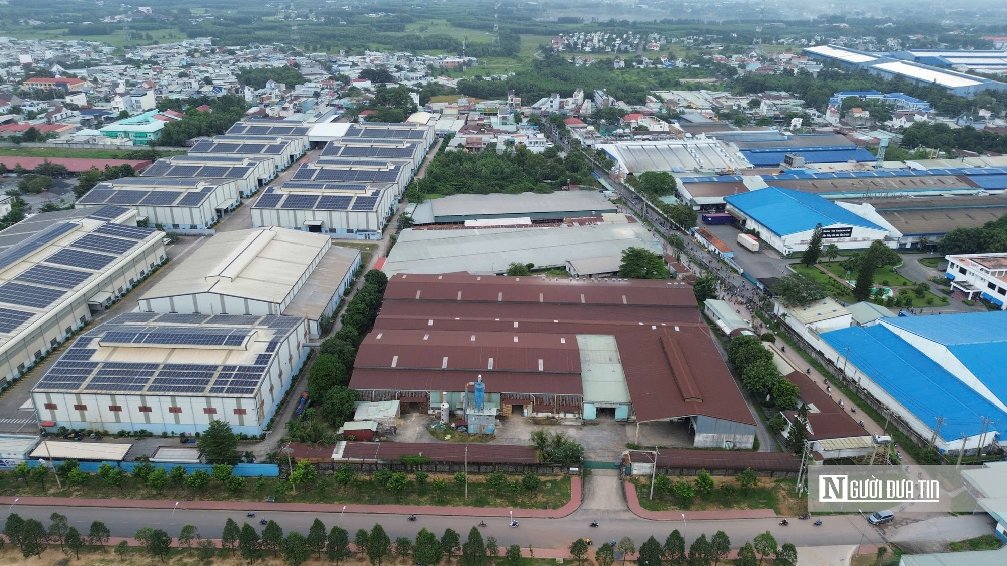 Người lao động "bên lề" giấc mơ an cư - Kỳ 3: "Chìa khóa" kéo giá nhà về tầm tay dân- Ảnh 1. Người lao động "bên lề" giấc mơ an cư - Kỳ 3: "Chìa khóa" kéo giá nhà về tầm tay dân - Ảnh 1.