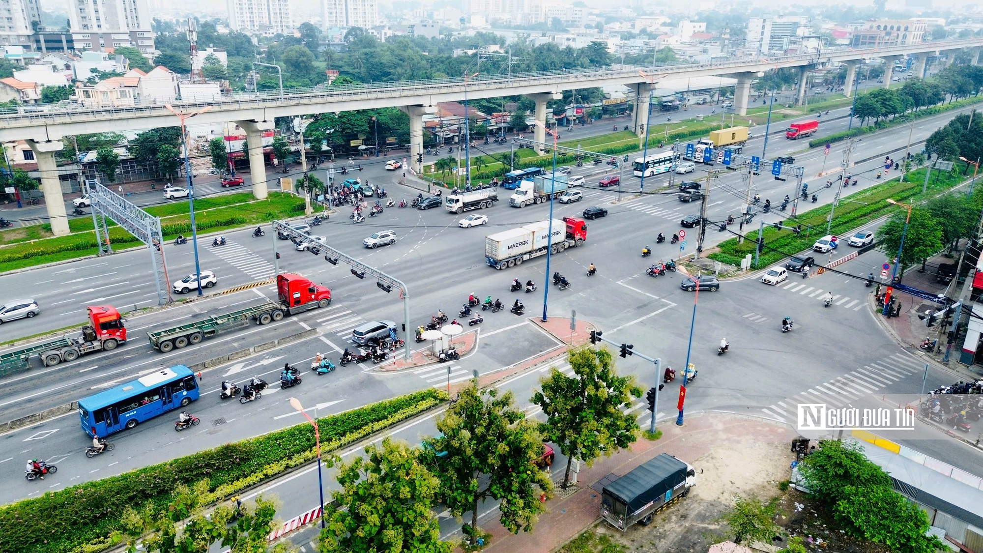 Cận cảnh nút giao thông phức tạp tại Xa Lộ Hà Nội được giải quyết - Ảnh 6.