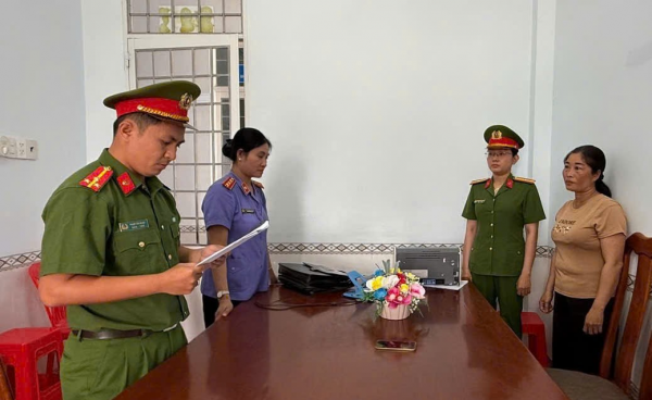 Bắt tạm giam chủ hụi lừa đảo chiếm đoạt tài sản - Ảnh 1.