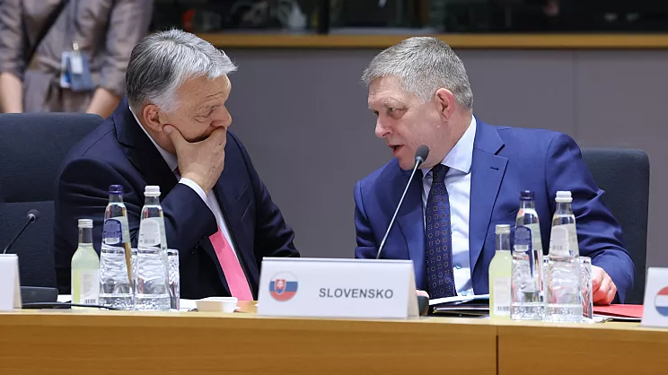 Không phải Hungary, đây mới là trở ngại với gói trừng phạt Nga thứ 19 của EU - Ảnh 1.
