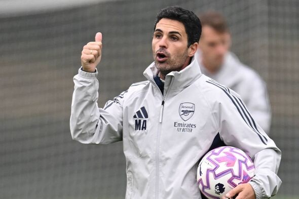 Hai ngôi sao Arsenal vắng mặt trong buổi tập trước trận gặp Fulham - Ảnh 1. Hai ngôi sao Arsenal vắng mặt trong buổi tập trước trận gặp Fulham - Ảnh 1.