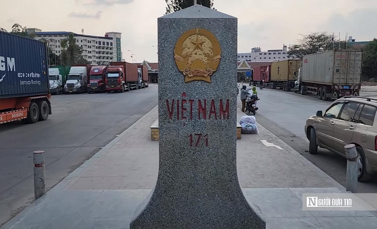 Phát triển kinh tế cửa khẩu - “Chìa khóa” mở không gian tăng trưởng cho Tây Ninh- Ảnh 2. Phát triển kinh tế cửa khẩu - “Chìa khóa” mở không gian tăng trưởng cho Tây Ninh- Ảnh 2.