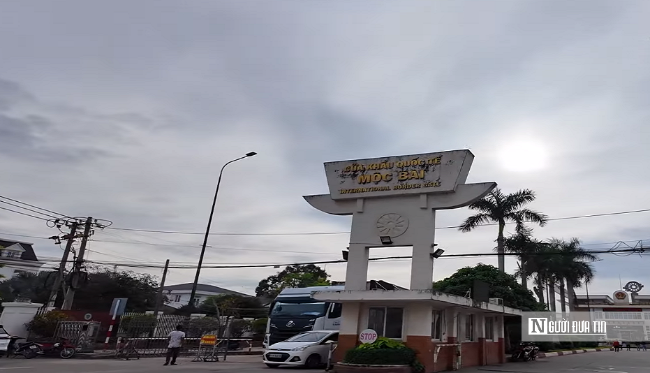 Phát triển kinh tế cửa khẩu - “Chìa khóa” mở không gian tăng trưởng cho Tây Ninh- Ảnh 4. Phát triển kinh tế cửa khẩu - “Chìa khóa” mở không gian tăng trưởng cho Tây Ninh- Ảnh 4.