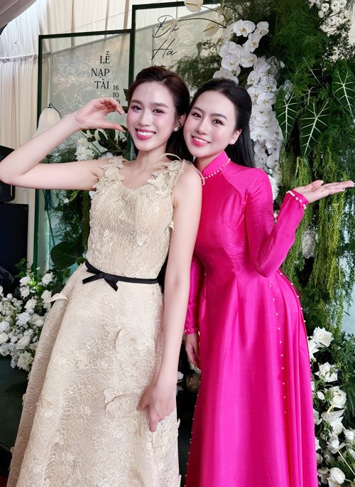 Ca sĩ Bảo Anh gây chú ý trong lễ ăn hỏi Đỗ Thị Hà - Ảnh 1.