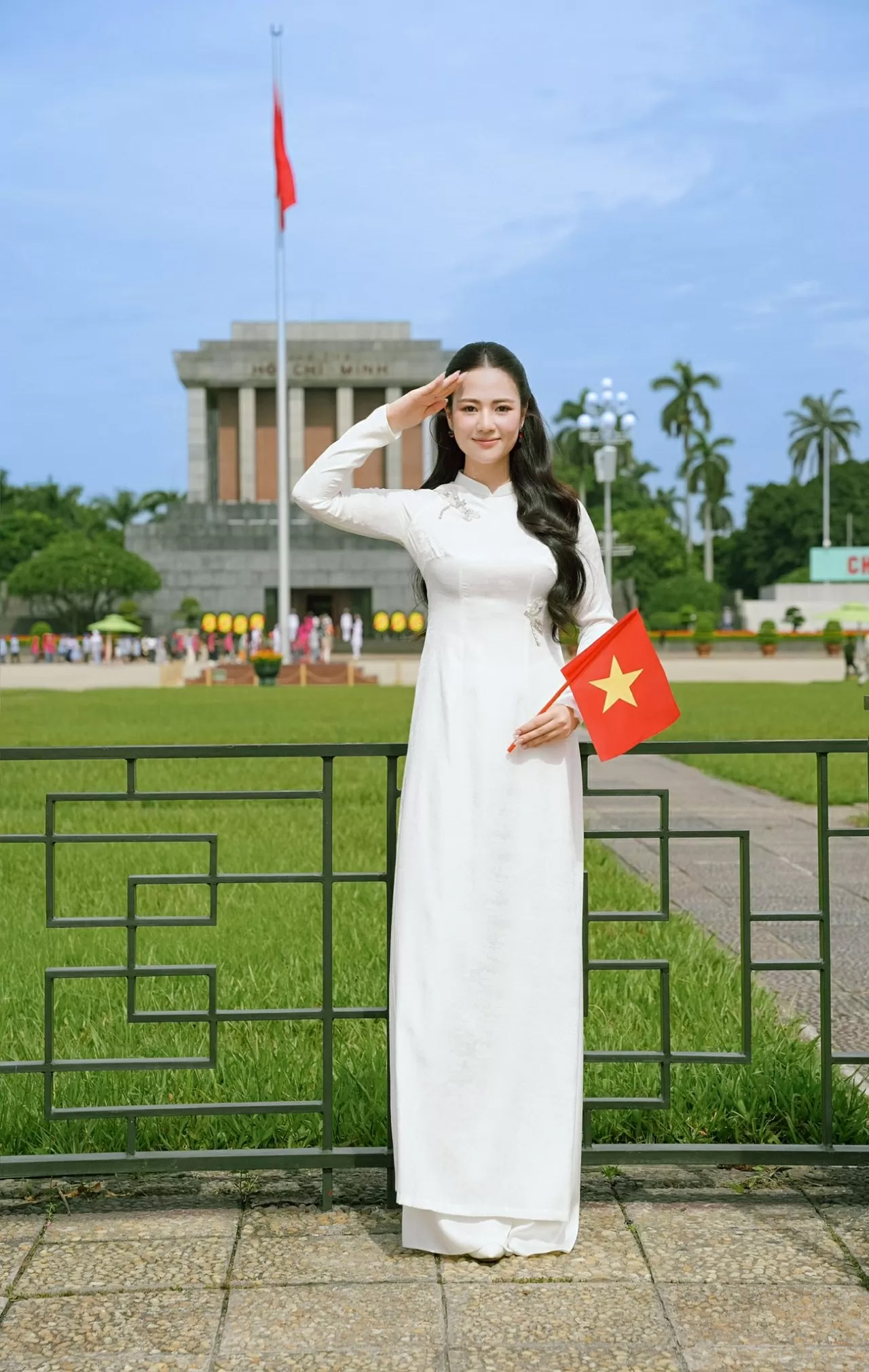 Đời thực của diễn viên đóng cảnh nóng táo bạo đang gây chú ý phim giờ vàng VTV - Ảnh 9.