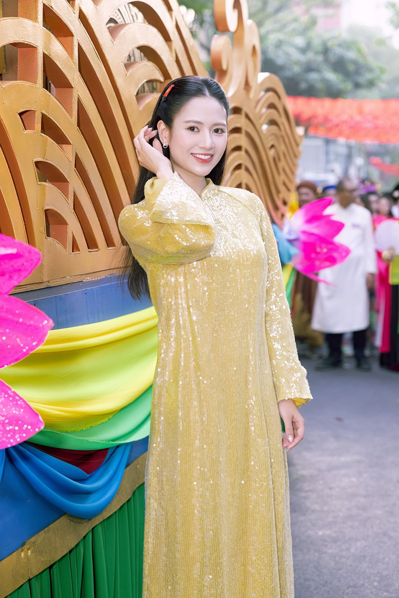 Đời thực của diễn viên đóng cảnh nóng táo bạo đang gây chú ý phim giờ vàng VTV - Ảnh 7.