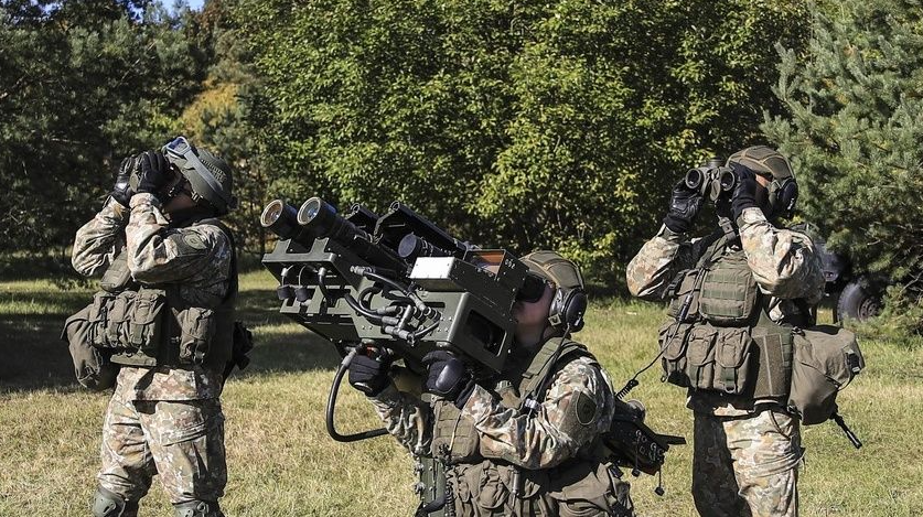 Quốc gia vùng Baltic thừa nhận không thể đảm bảo chặn đứng 100% UAV - Ảnh 1.