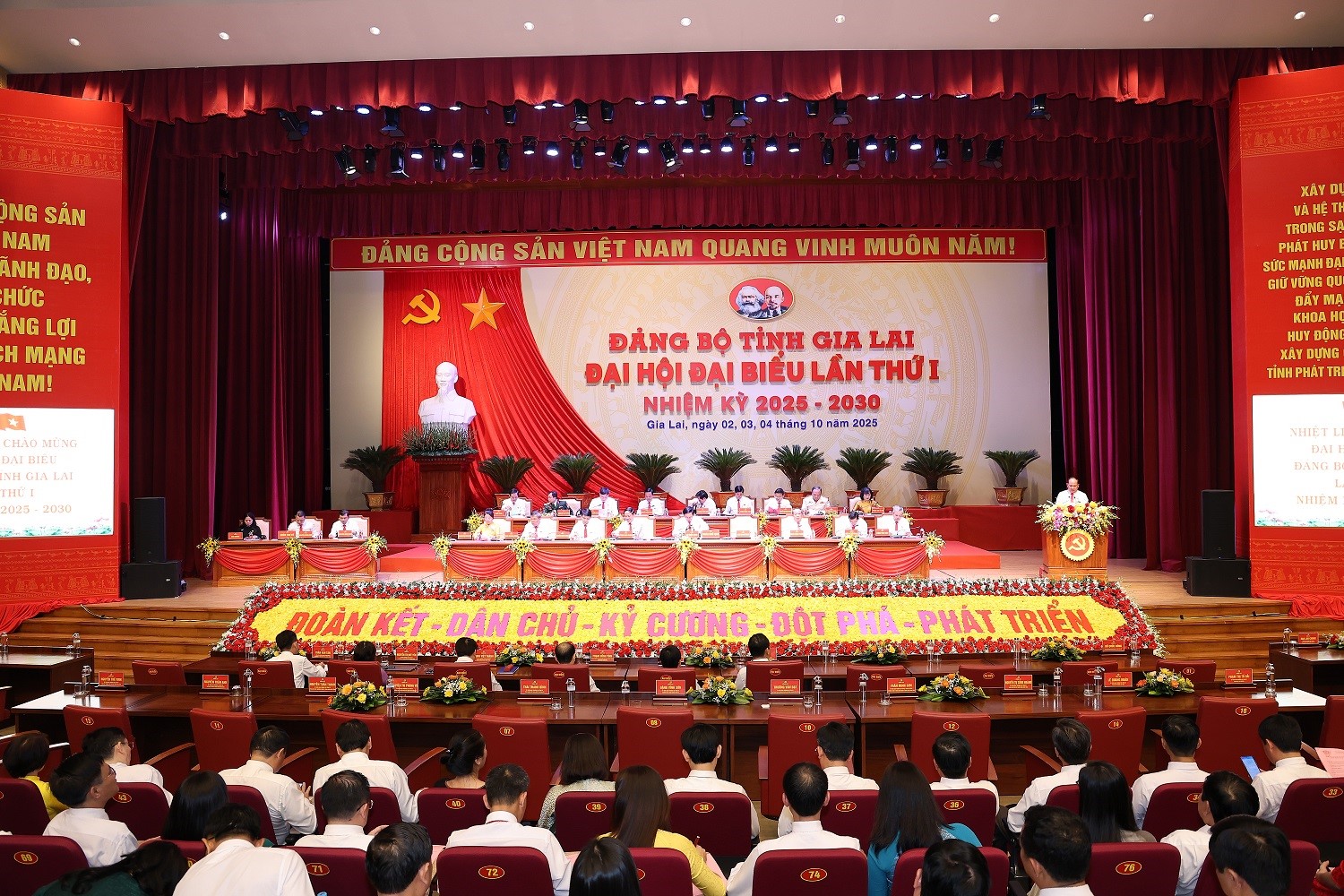 Đại hội đại biểu Đảng bộ tỉnh Gia Lai lần thứ I: Hoàn tất phiên trù bị, sẵn sàng cho phiên khai mạc- Ảnh 1.