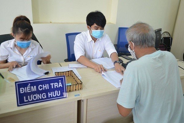 Thủ tục hưởng lương hưu đối với người tham gia BHXH bắt buộc, ai cũng nên biết - Ảnh 1.