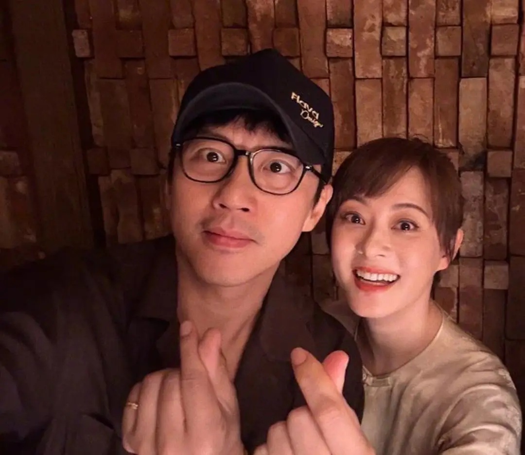 Tôn Lệ - Đặng Siêu gây chú ý - Ảnh 4. Tôn Lệ - Đặng Siêu gây chú ý - Ảnh 3.