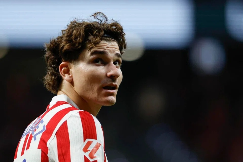 Atletico Madrid đại chiến Arsenal để chứng minh tham vọng và giữ chân ngôi sao - Ảnh 3. Atletico Madrid đại chiến Arsenal để chứng minh tham vọng và giữ chân ngôi sao - Ảnh 2.