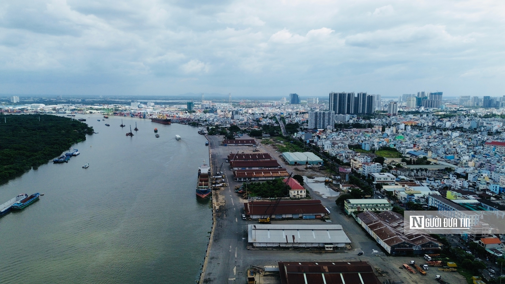 Cận cảnh khu phức hợp Nhà Rồng - Khánh Hội nghìn tỷ đồng sẽ thành "lá phổi xanh" của Tp.HCM- Ảnh 2.