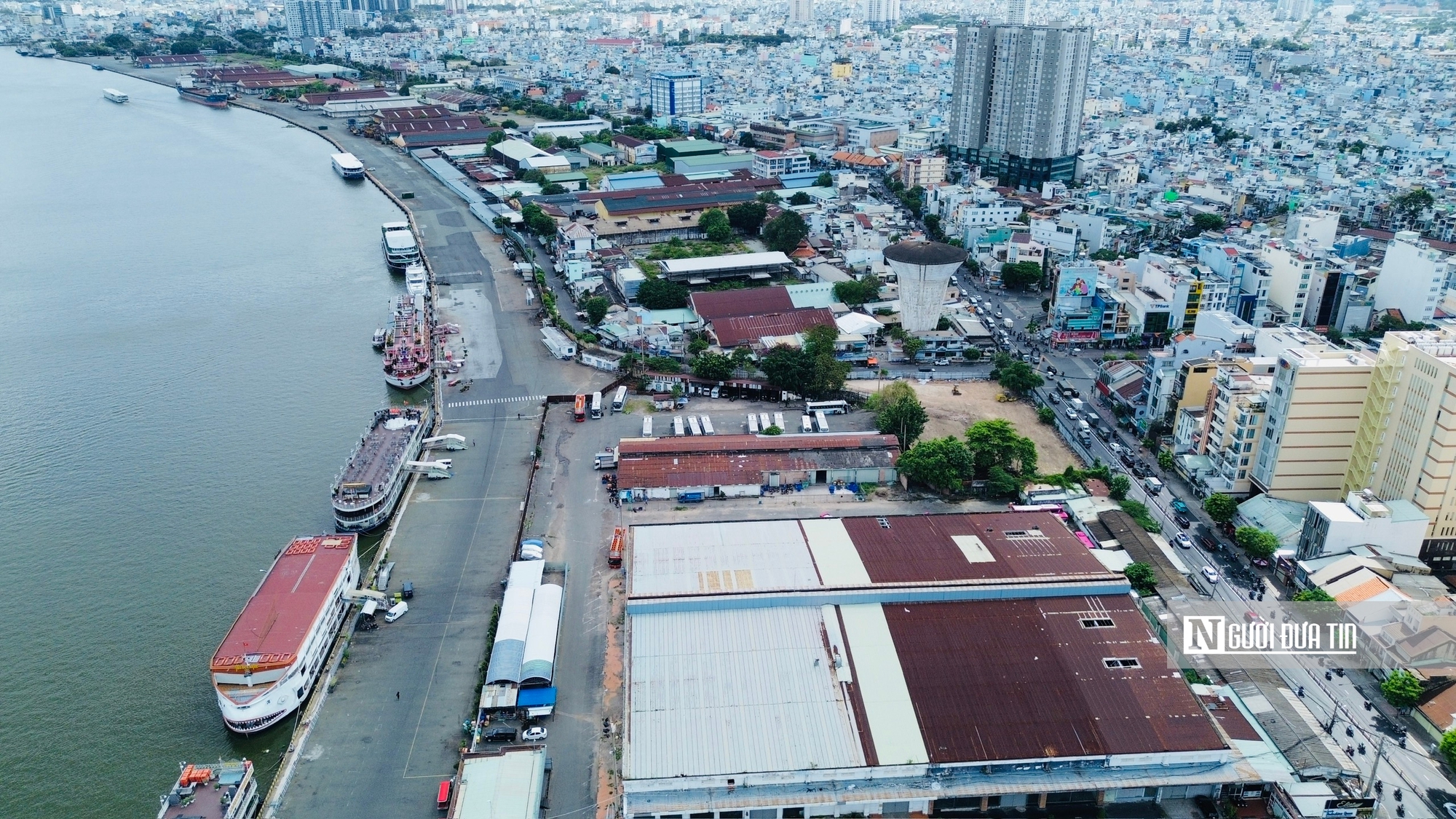 Cận cảnh khu phức hợp Nhà Rồng - Khánh Hội nghìn tỷ đồng sẽ thành "lá phổi xanh" của Tp.HCM- Ảnh 3.
