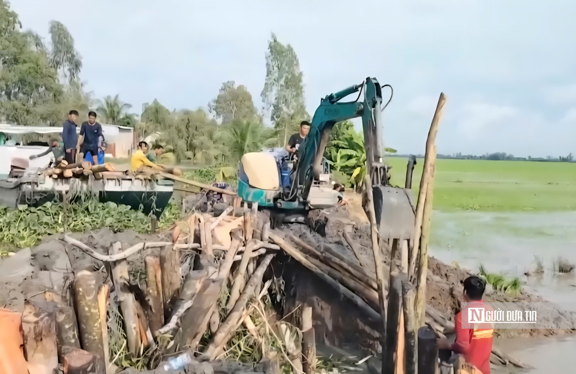 Nước lũ lên nhanh: Đồng Tháp Mười Tây Ninh căng mình chống đỡ - Ảnh 28.