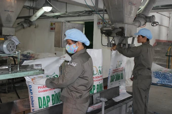 DAP - VINACHEM (DDV) báo lãi quý III cao kỷ lục, gấp 11 lần cùng kỳ- Ảnh 1. DAP - VINACHEM (DDV) báo lãi quý III cao kỷ lục, gấp 11 lần cùng kỳ- Ảnh 1.