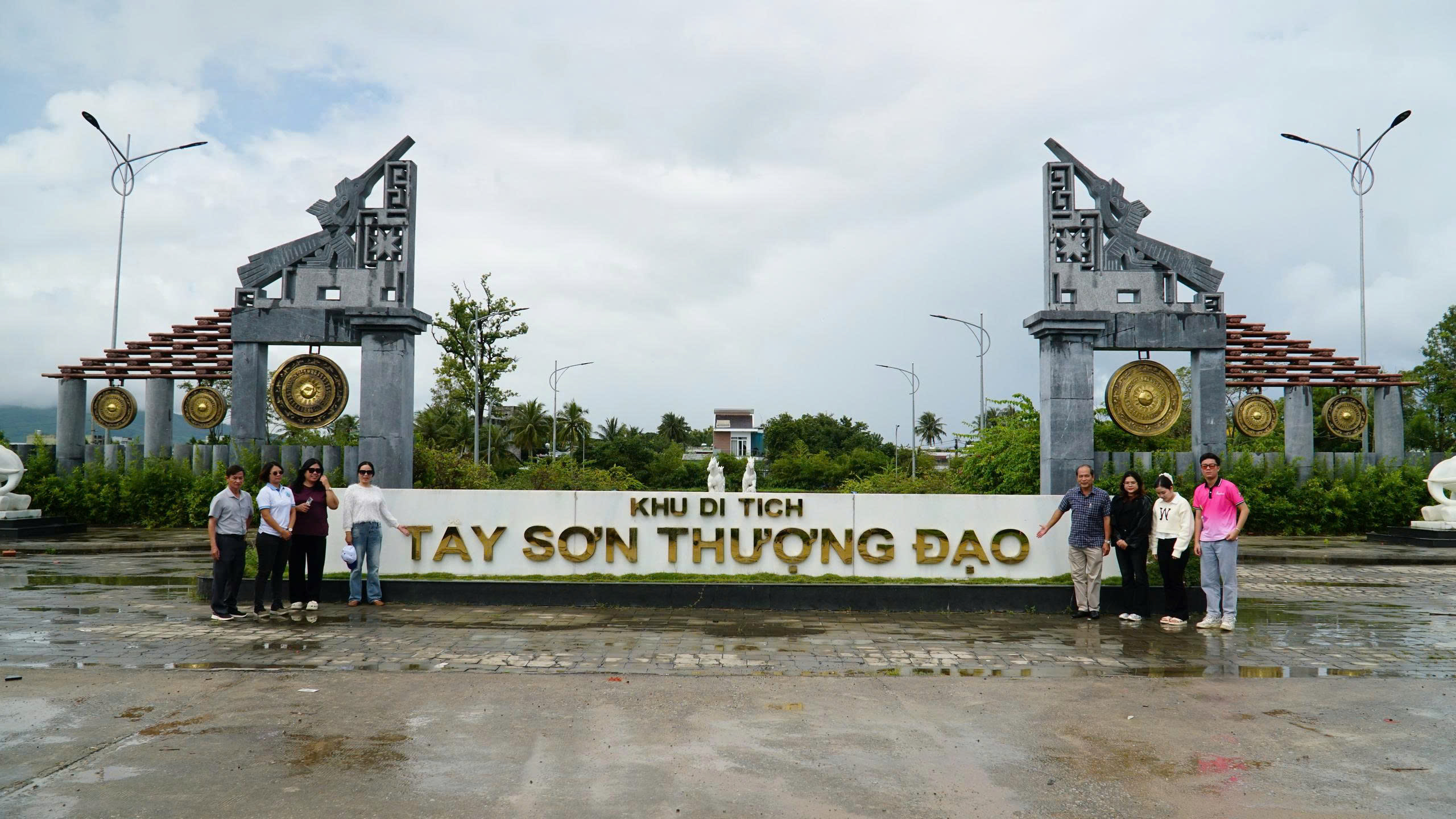 Đánh thức tiềm năng du lịch vùng đất Tây Sơn Thượng Đạo- Ảnh 1. Đánh thức tiềm năng du lịch vùng đất Tây Sơn Thượng Đạo- Ảnh 1.