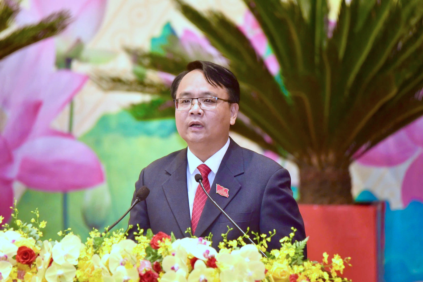 Ông Đặng Hồng Sỹ – Tân Phó Bí thư Thường trực Tỉnh ủy Lâm Đồng - Ảnh 1.