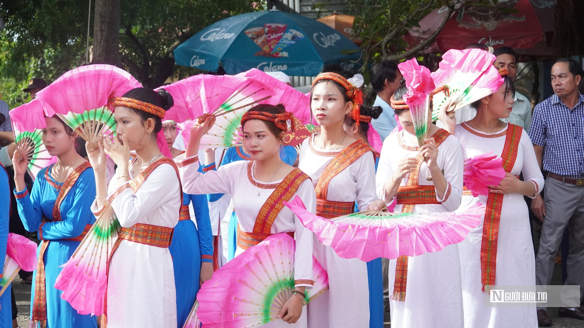 Rộn ràng Lễ hội Katê 2025 – Sắc màu văn hóa người Chăm lan tỏa trên đất Lâm Đồng - Ảnh 8.