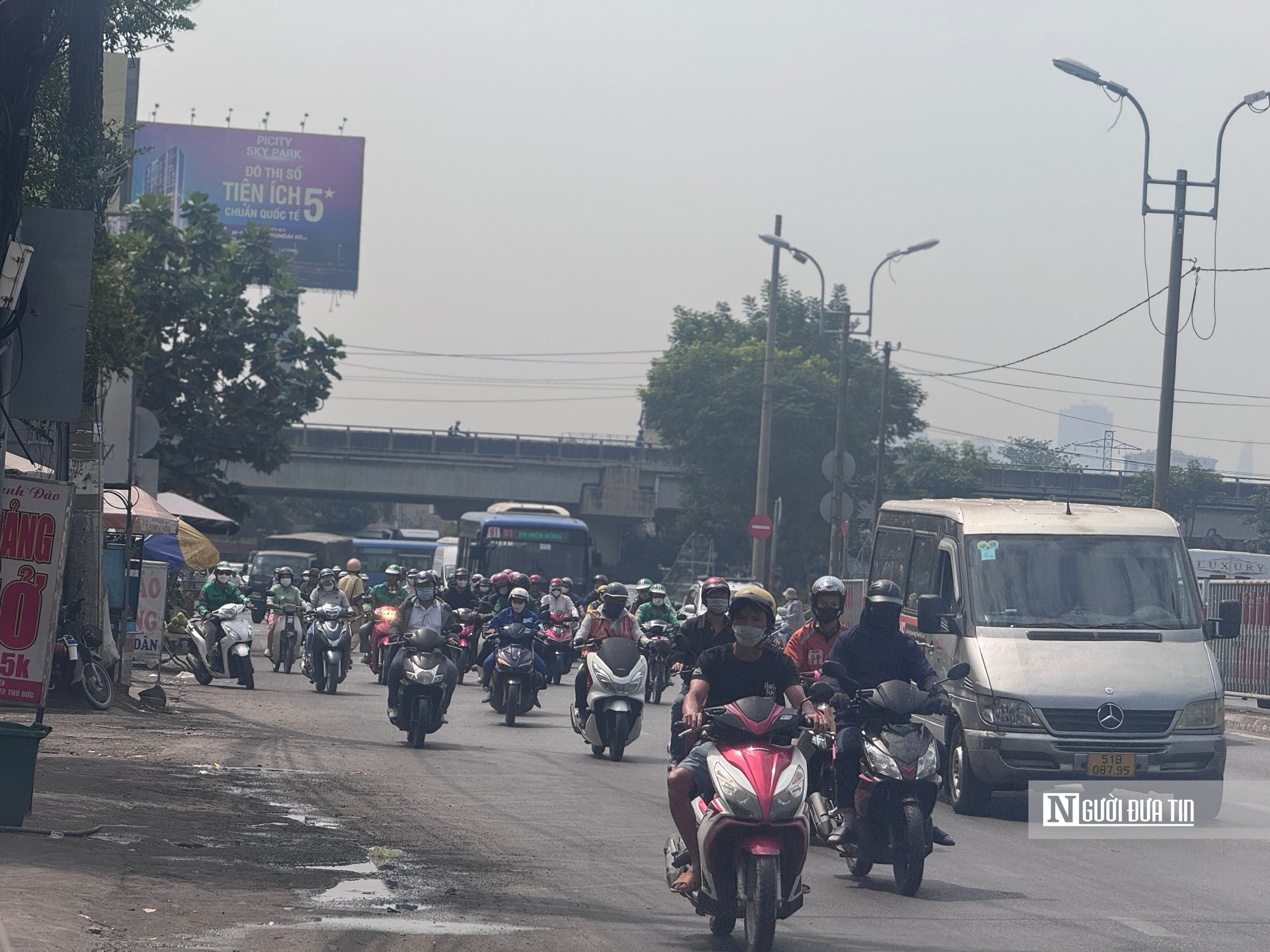 Tp.HCM: Khơi thông “điểm nghẽn” giao thông để xuyên suốt sau sáp nhập - Ảnh 2.