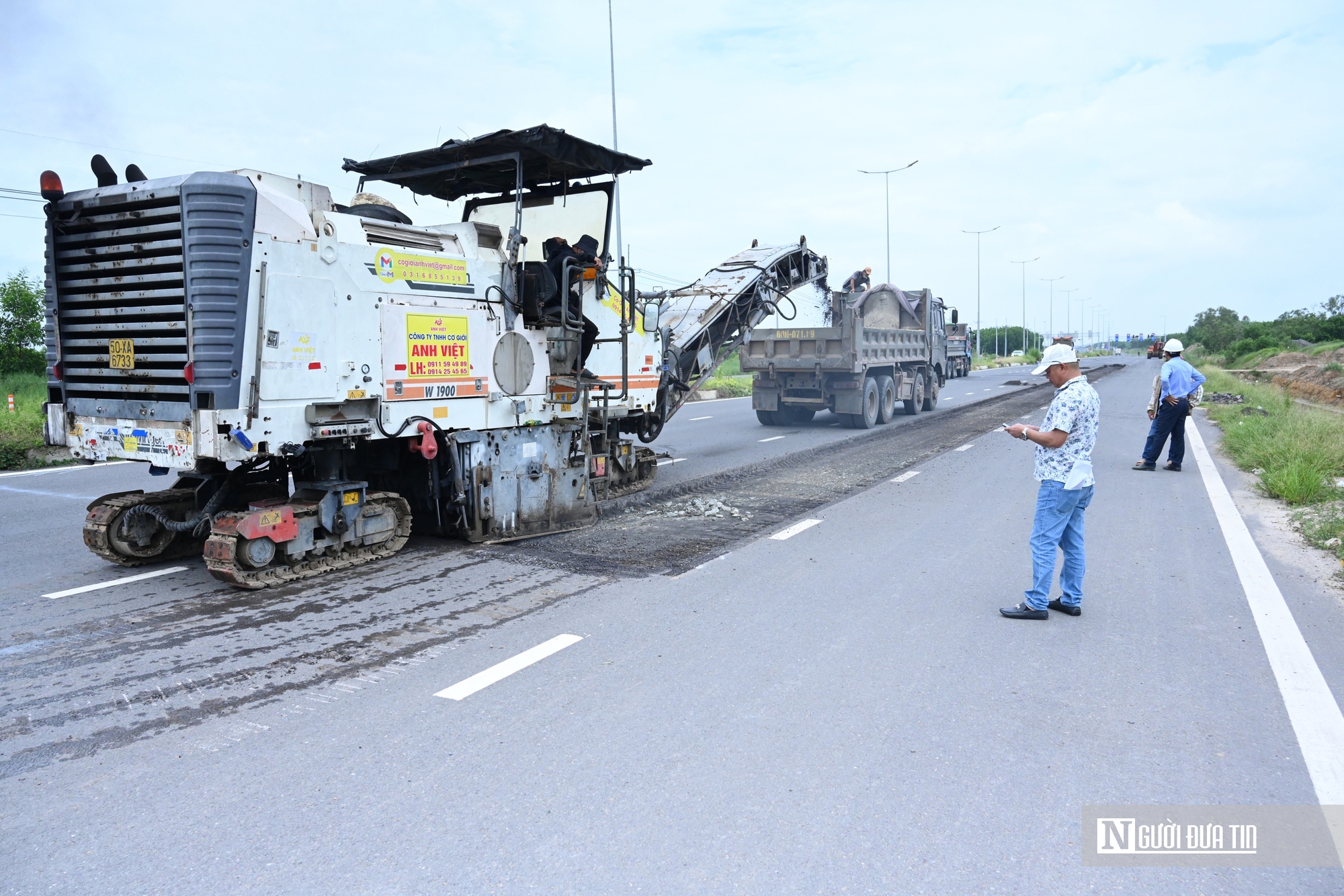 Đồng Nai khắc phục tuyến đường hơn 340 tỷ đồng mới thảm nhựa đã hư sau phản ánh của Người Đưa Tin- Ảnh 4. Đồng Nai khắc phục tuyến đường hơn 340 tỷ đồng mới thảm nhựa đã hư sau phản ánh của Người Đưa Tin- Ảnh 4.