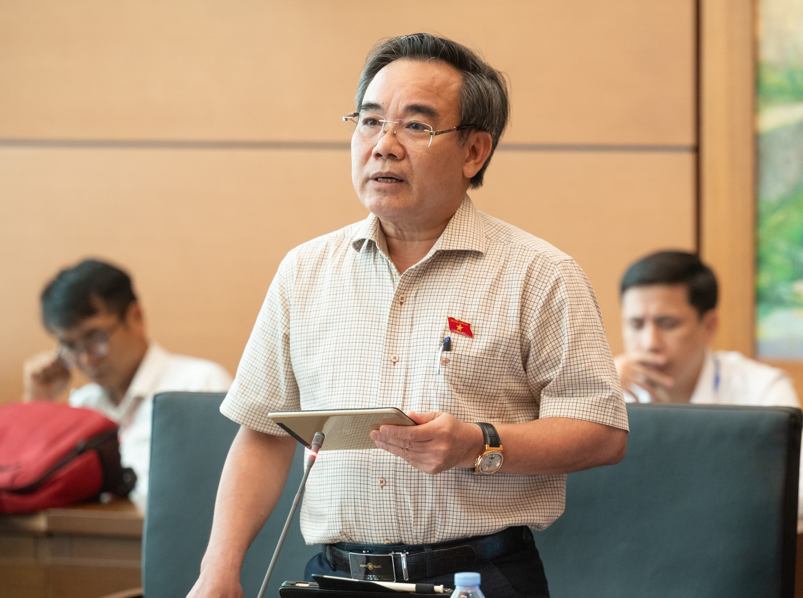 Hàng không "delay" quá nhiều, ĐBQH yêu cầu luật hóa việc bồi thường - Ảnh 1.