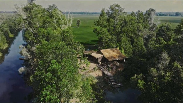 "Hoa hậu làng hài" già nua khác thường gây tò mò- Ảnh 4. "Hoa hậu làng hài" già nua khác thường gây tò mò- Ảnh 4.