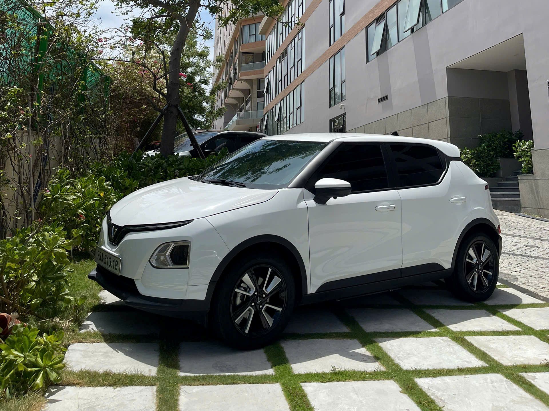 VinFast VF 5 - “Xe quốc dân” thế hệ mới trên thị trường ô tô Việt Nam - Ảnh 1.