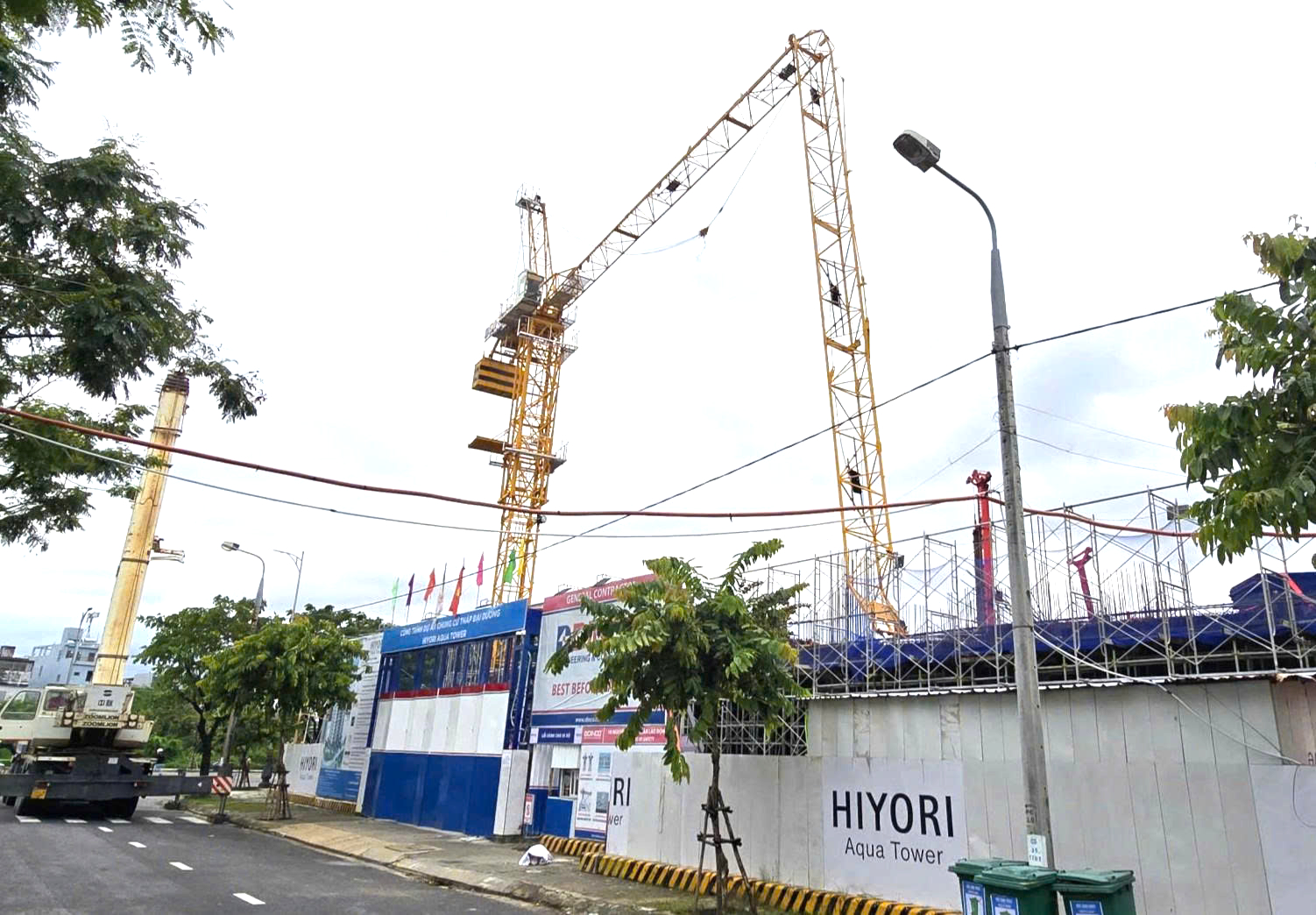 Những điều chưa biết về dự án cao tầng HIYORI Aqua Tower có cần cẩu tháp gãy đổ ở Đà Nẵng- Ảnh 1. Những điều chưa biết về dự án cao tầng HIYORI Aqua Tower có cần cẩu tháp gãy đổ ở Đà Nẵng- Ảnh 1.