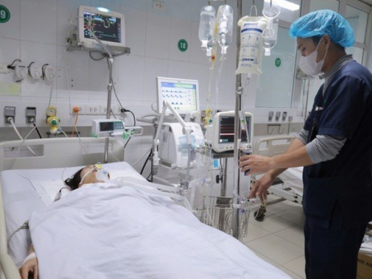 Hé lộ nguyên nhân đối tượng tấn công nhiều người tại bệnh viện Sản Nhi Nghệ An- Ảnh 2. Hé lộ nguyên nhân đối tượng tấn công nhiều người tại bệnh viện Sản Nhi Nghệ An- Ảnh 2.