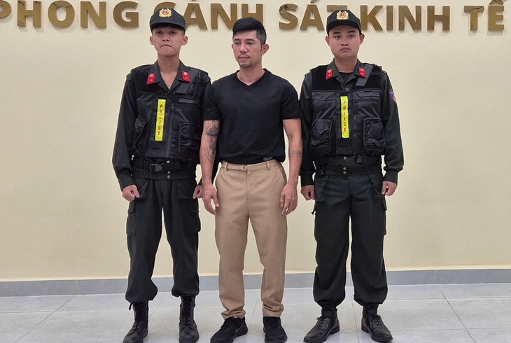 Ca sĩ Lương Bằng Quang kinh doanh gì trước khi bị bắt - Ảnh 1.