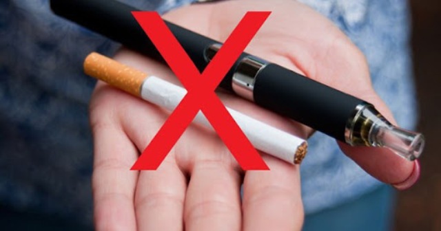 Người phụ nữ 25 tuổi sảy thai liên tiếp vì ngửi mùi "độc" từ chồng - Ảnh 1.