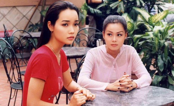 Hôn nhân viên mãn của "cô Trúc" phim "Những ngọn nến trong đêm" sau 23 năm lấy chồng doanh nhân - Ảnh 2.