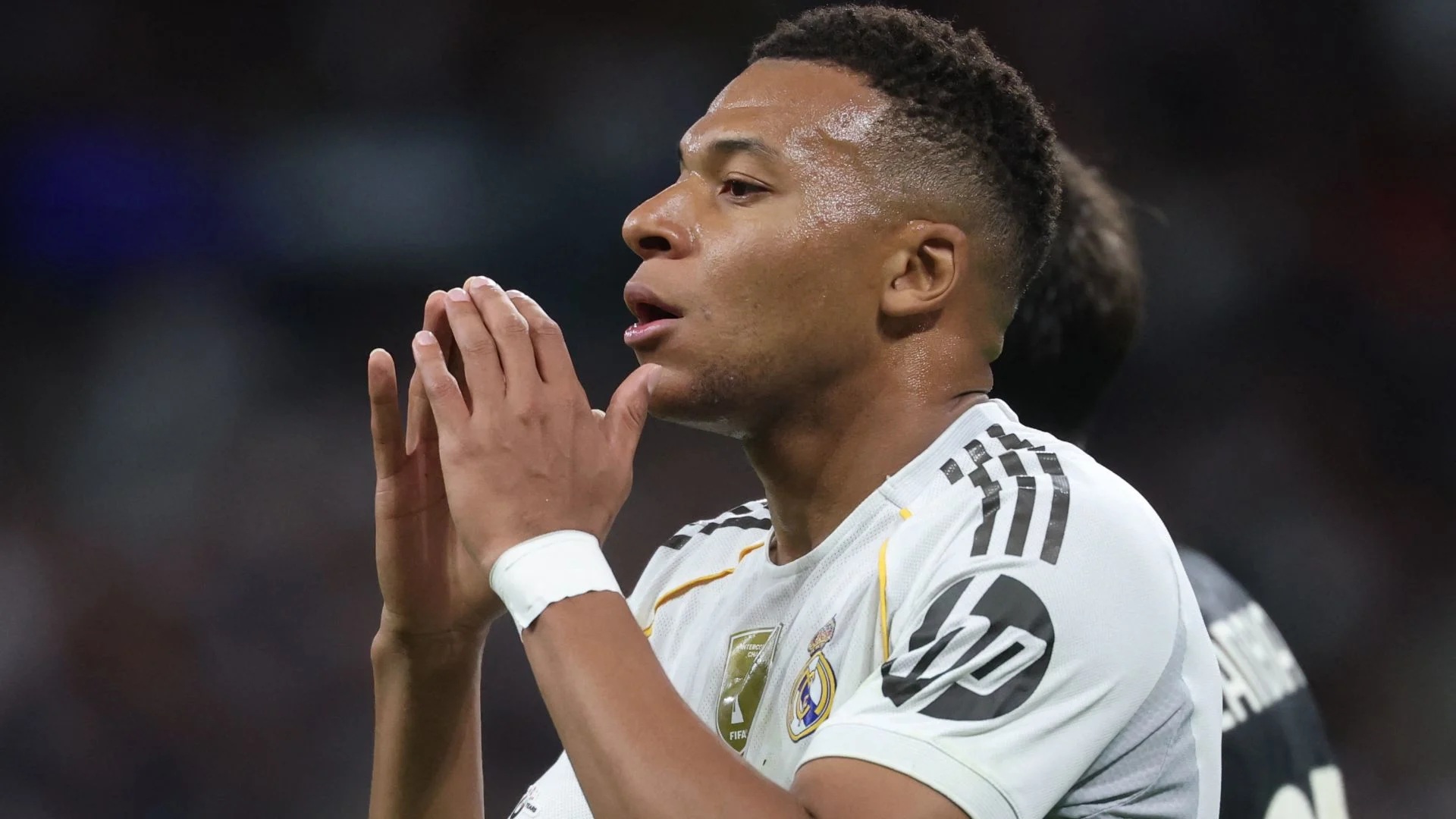 Lý do Mbappe thất thế trong cuộc đua Quả bóng Vàng- Ảnh 1. Lý do Mbappe thất thế trong cuộc đua Quả bóng Vàng- Ảnh 1.
