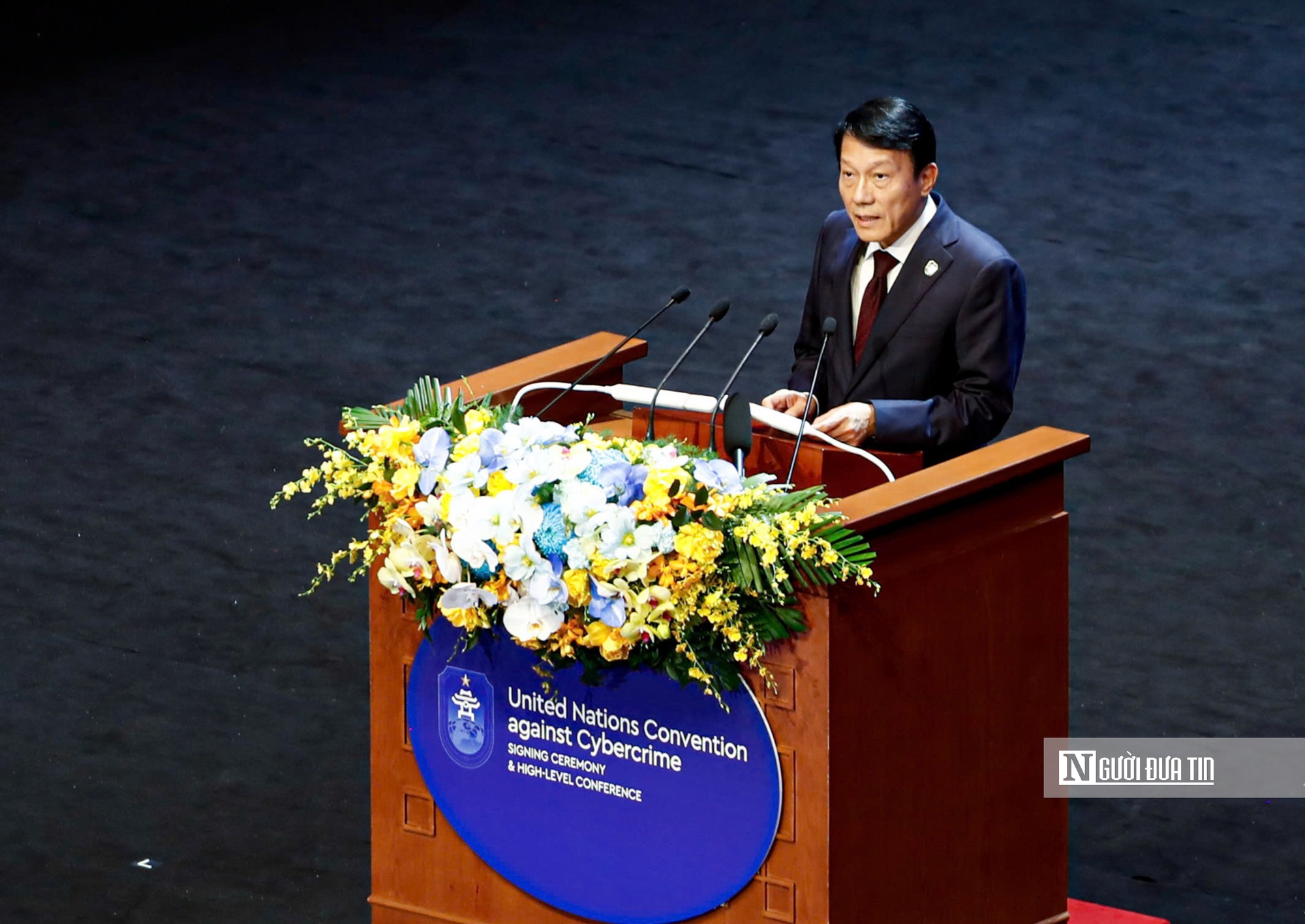 Đại tướng Lương Tam Quang: Hướng đến mục tiêu "Công nghệ vì con người, số hóa vì hòa bình"- Ảnh 1. Đại tướng Lương Tam Quang: Hướng đến mục tiêu "Công nghệ vì con người, số hóa vì hòa bình"- Ảnh 1.