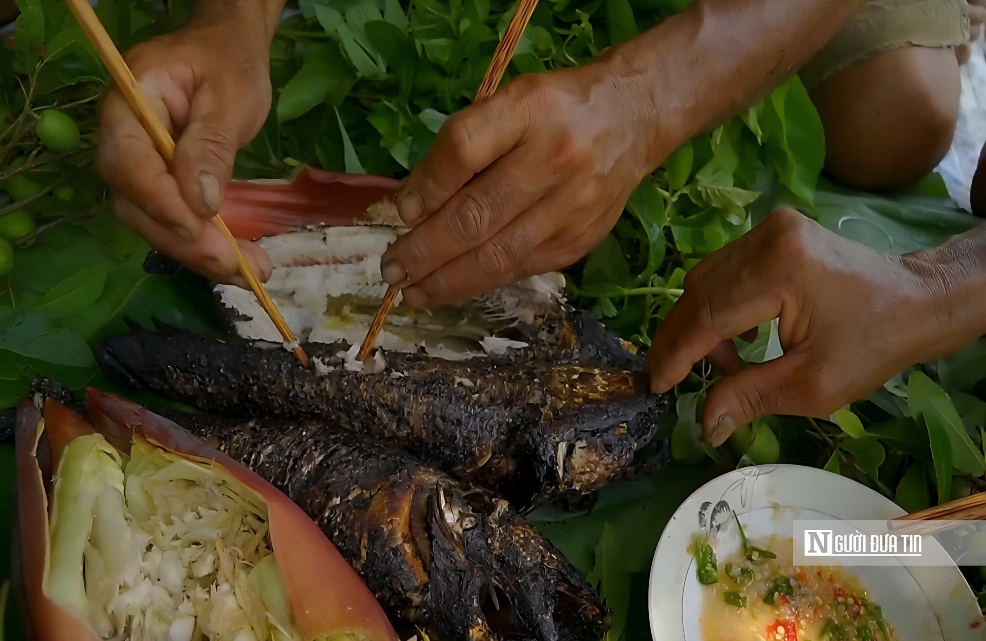Từ món “nhà nghèo”, thành biểu tượng ẩm thực của miền Tây- Ảnh 6. Từ món “nhà nghèo”, thành biểu tượng ẩm thực của miền Tây- Ảnh 6.