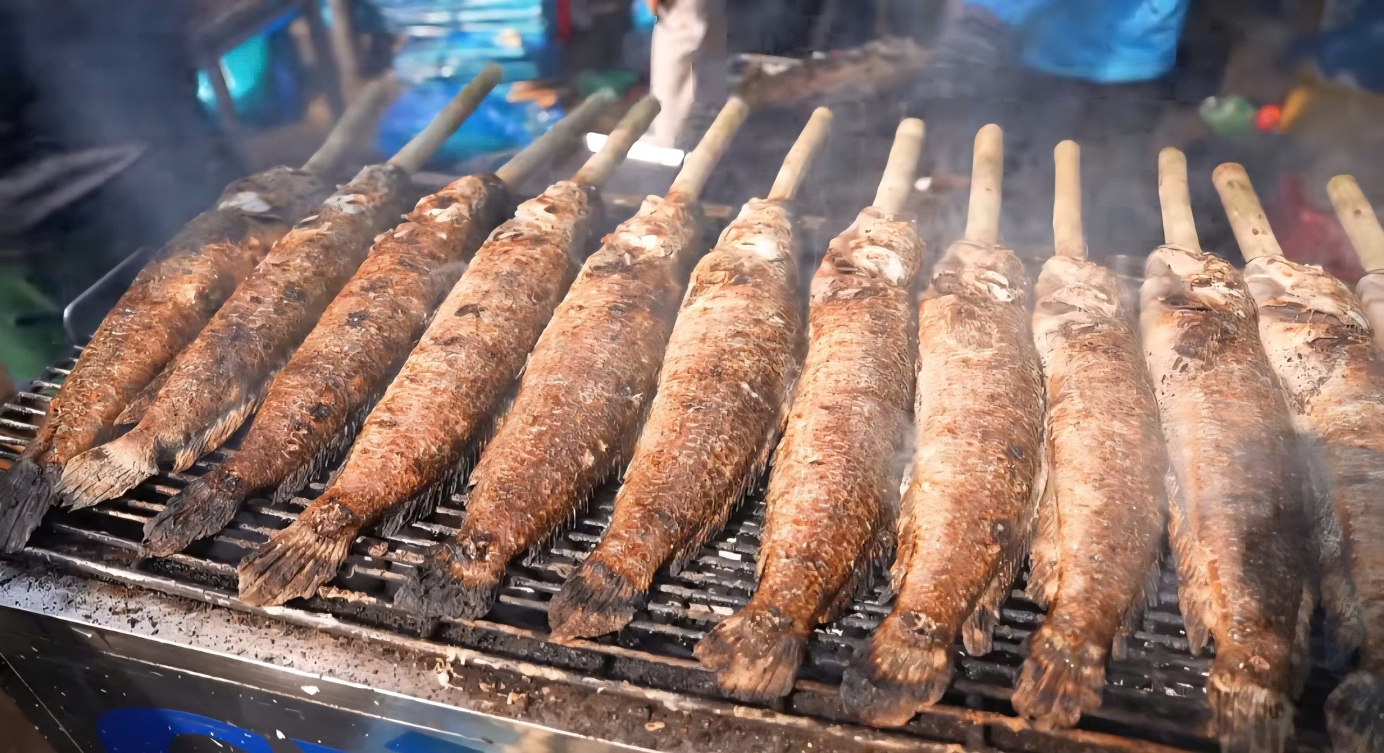 Từ món “nhà nghèo”, thành biểu tượng ẩm thực của miền Tây- Ảnh 8. Từ món “nhà nghèo”, thành biểu tượng ẩm thực của miền Tây- Ảnh 8.