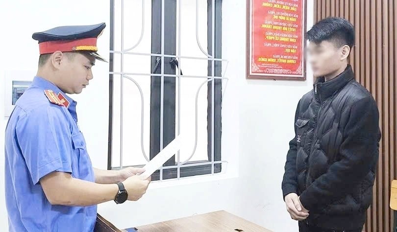 Không có bằng lái xe gây tai nạn, nam thanh niên bị khởi tố- Ảnh 1. Không có bằng lái xe gây tai nạn, nam thanh niên bị khởi tố- Ảnh 1.