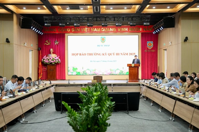 Ông Đinh La Thăng còn hơn 825 tỷ đồng chưa thi hành án- Ảnh 1. Ông Đinh La Thăng còn hơn 825 tỷ đồng chưa thi hành án- Ảnh 1.