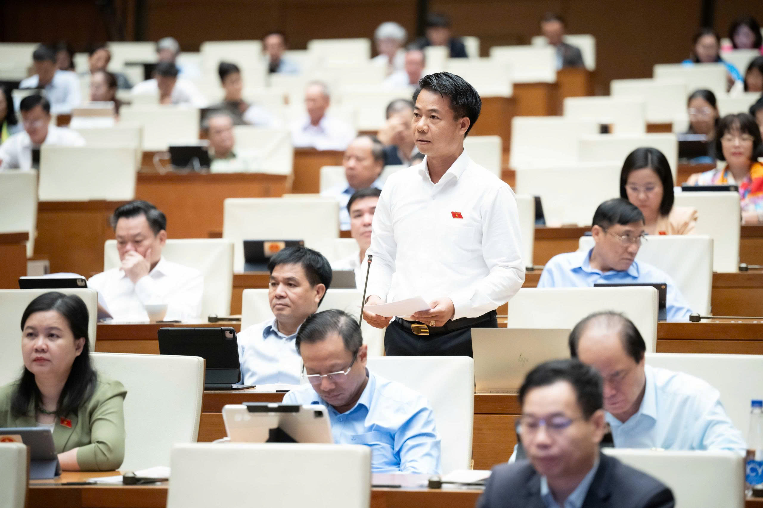 Phân loại rác tại nguồn của nhiều địa phương vẫn còn ì ạch - Ảnh 2.