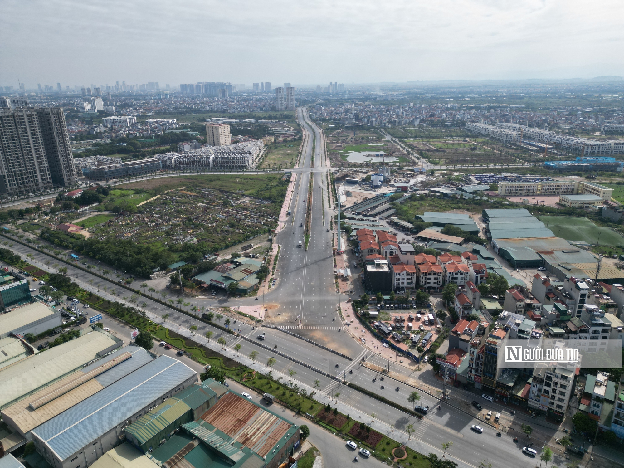 Cận cảnh con đường có hầm chui nghìn tỷ xuyên đại lộ Thăng Long - Ảnh 3.