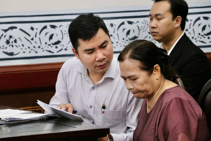 Tòa tuyên vợ và mẹ cố diễn viên Đức Tiến đều được quyền sở hữu di sản hợp pháp - Ảnh 2.