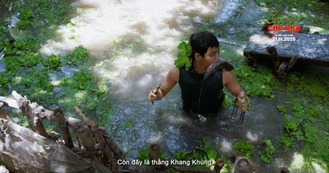 Nam diễn viên phim "Mưa đỏ" tái xuất điện ảnh gây bất ngờ với tạo hình khác biệt - Ảnh 2.
