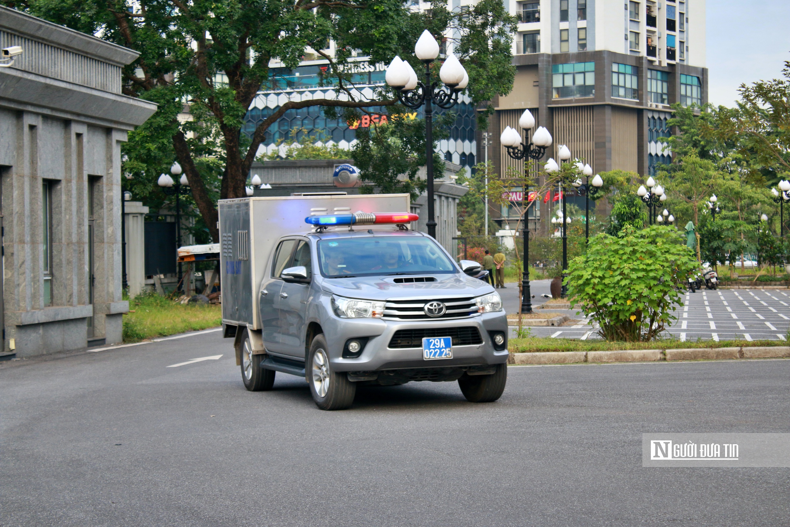 Cựu Phó Chủ tịch tỉnh Phú Thọ cùng hơn trăm bị cáo hầu toà vụ đánh bạc 106 triệu USD- Ảnh 1. Cựu Phó Chủ tịch tỉnh Phú Thọ cùng hơn trăm bị cáo hầu toà vụ đánh bạc 106 triệu USD- Ảnh 1.