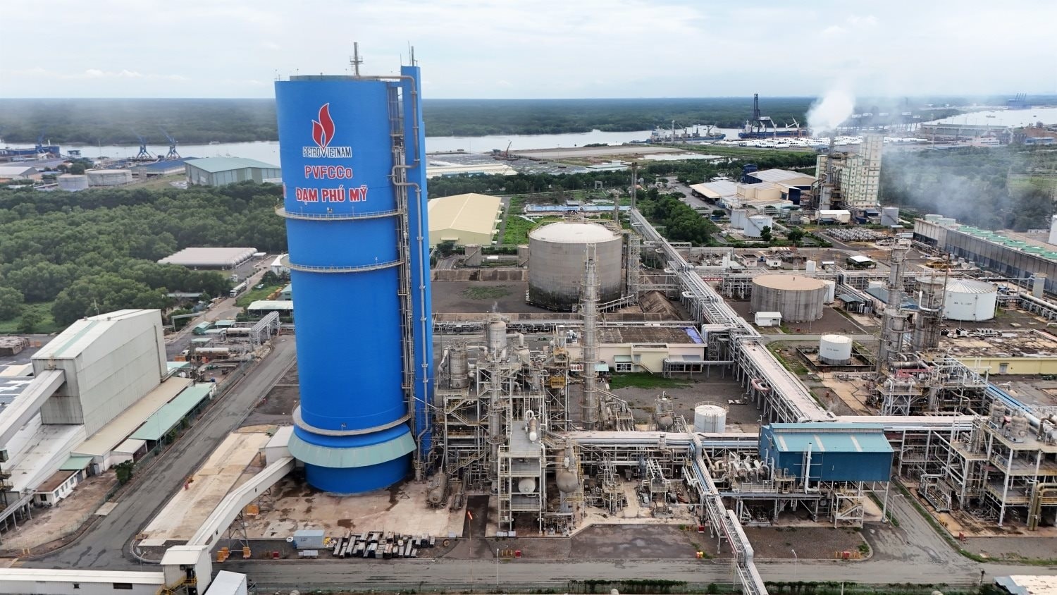 Đạm Phú Mỹ lãi quý III gấp 3,6 lần cùng kỳ, vượt xa kế hoạch lợi nhuận năm- Ảnh 1. Đạm Phú Mỹ lãi quý III gấp 3,6 lần cùng kỳ, vượt xa kế hoạch lợi nhuận năm- Ảnh 1.