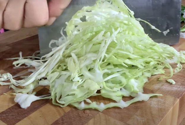 Loại rau quen thuộc, có nhiều vào mùa đông giá lại rẻ, giúp xương khớp khỏe mạnh - Ảnh 2.