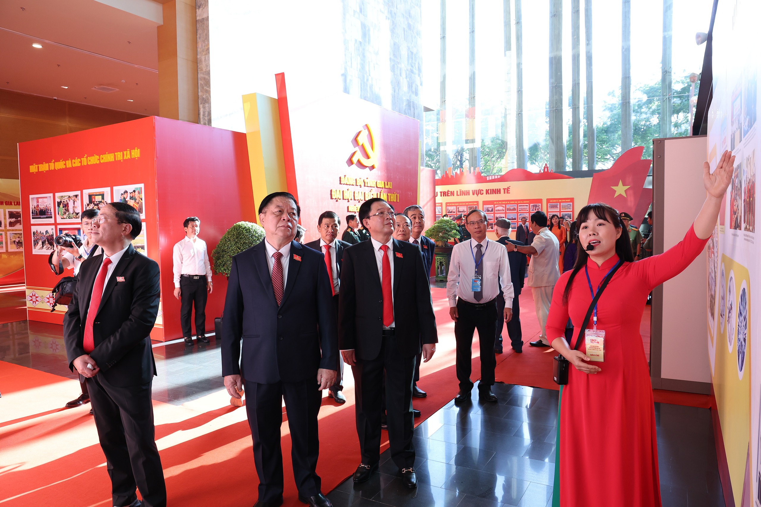 Ông Nguyễn Trọng Nghĩa: Thời cơ lịch sử để Gia Lai vươn lên bứt phá toàn diện- Ảnh 4.