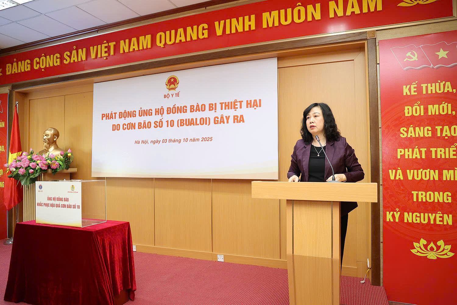 Phong trào “ai có gì giúp nấy” lan tỏa mạnh mẽ trong đội ngũ cán bộ y tế- Ảnh 1.