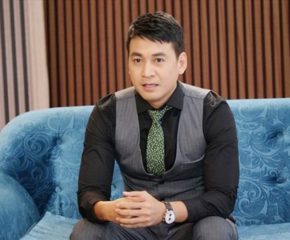 "Trai nhảy" Ngọc Thuận: U40 trẻ trung, sống kín tiếng bên vợ kém 17 tuổi - Ảnh 9.